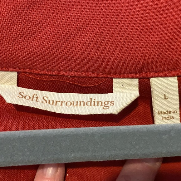 Nwot. - Picture 9 of 9